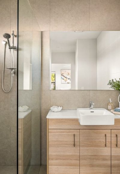 Altona-Townhouse-10-Ensuite-e1715423530513-1200x676
